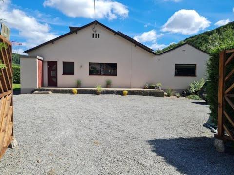Yvoir, La Porte Des Ardennes Экстерьер фото